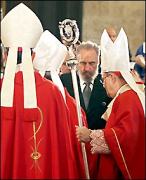 Fidel Castro 16/11/05 meets with the RC church to mark 70 years of relations between Cuba and the Vatican.