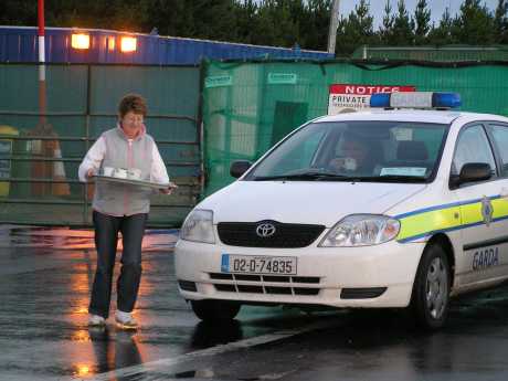 Mary Horan delivering tea to the cops last week