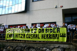 Donostia/ San Sebastian protest against the Spanish police raid on trade union LAB HQ in the city and ten arrests