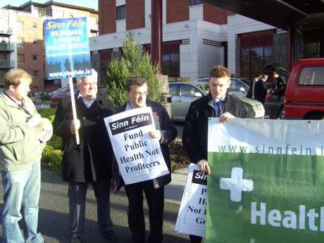 Larry O Toole on the Picket line