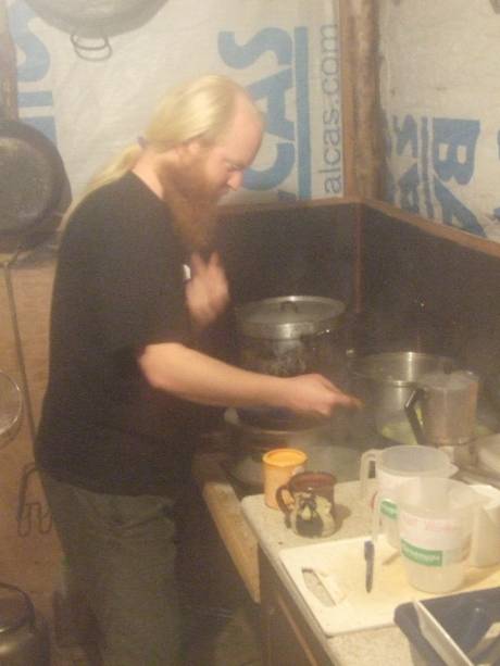 Master Chef, Mister Baker prepares Christmas Dinner.