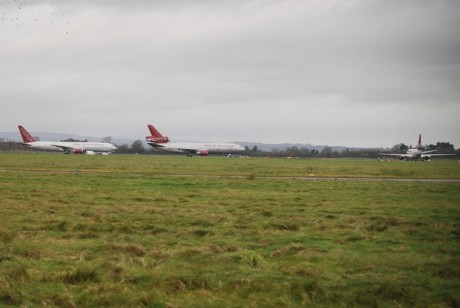 Omni Air US Troop Carriers at Shannon 22 Dec 2011