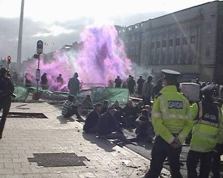 Purple Smoke bomb