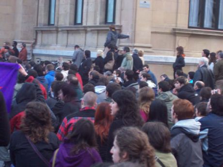 Basque Youth gather in droves to protest against Segi banning