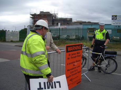 Diversion Onto Forbes Lane