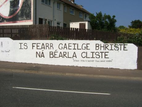 Is fearr Gaeilge bhriste n Barla cliste