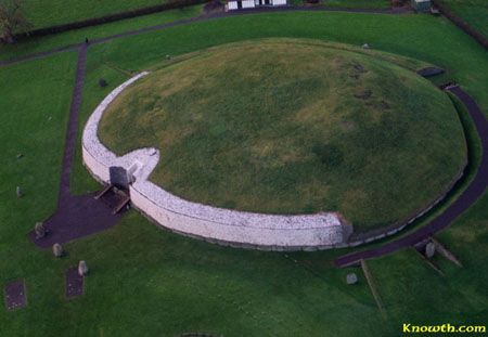 newgrange, harmony of masculine and feminine