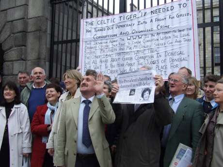 Supporters At The Court