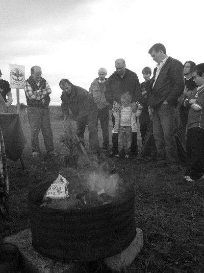 2006_0930tree_planting_bbq0062.jpg